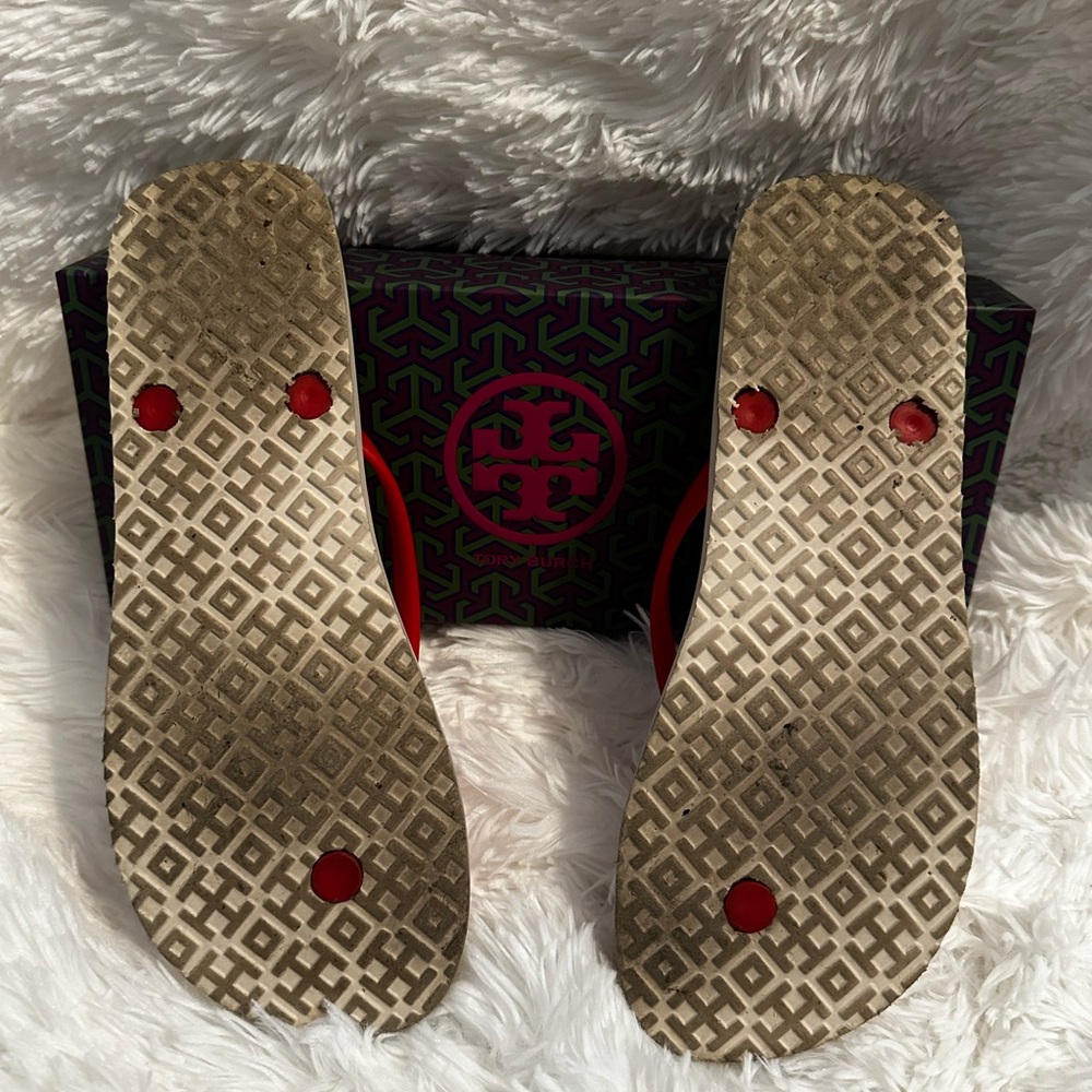 Tory Burch Red and White Patterned Flip Flops - Picture 3 of 3